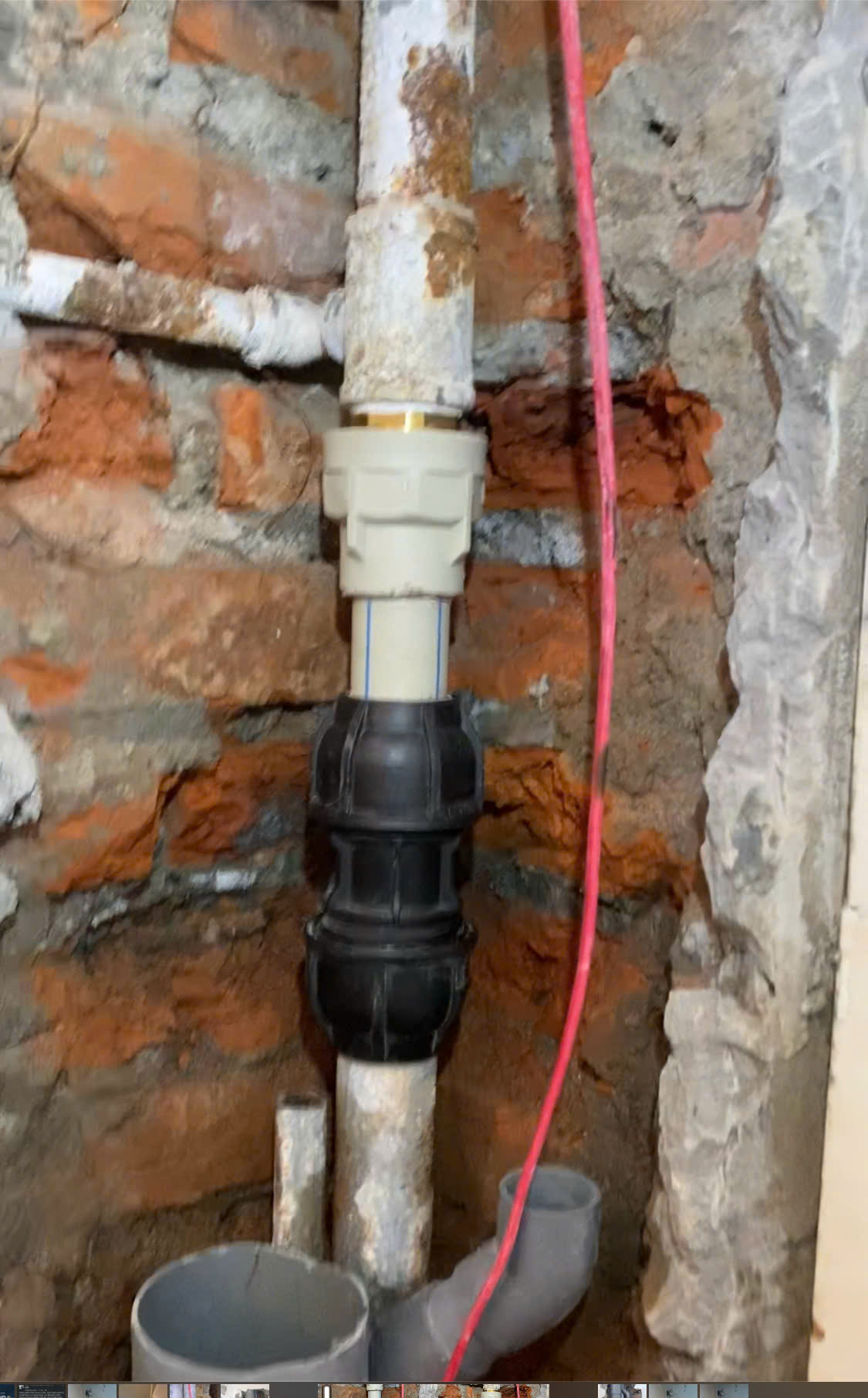 Tìm Rò Rỉ Nước Tại Quận 7 Tìm Rò Rỉ Nước Tại Quận 7